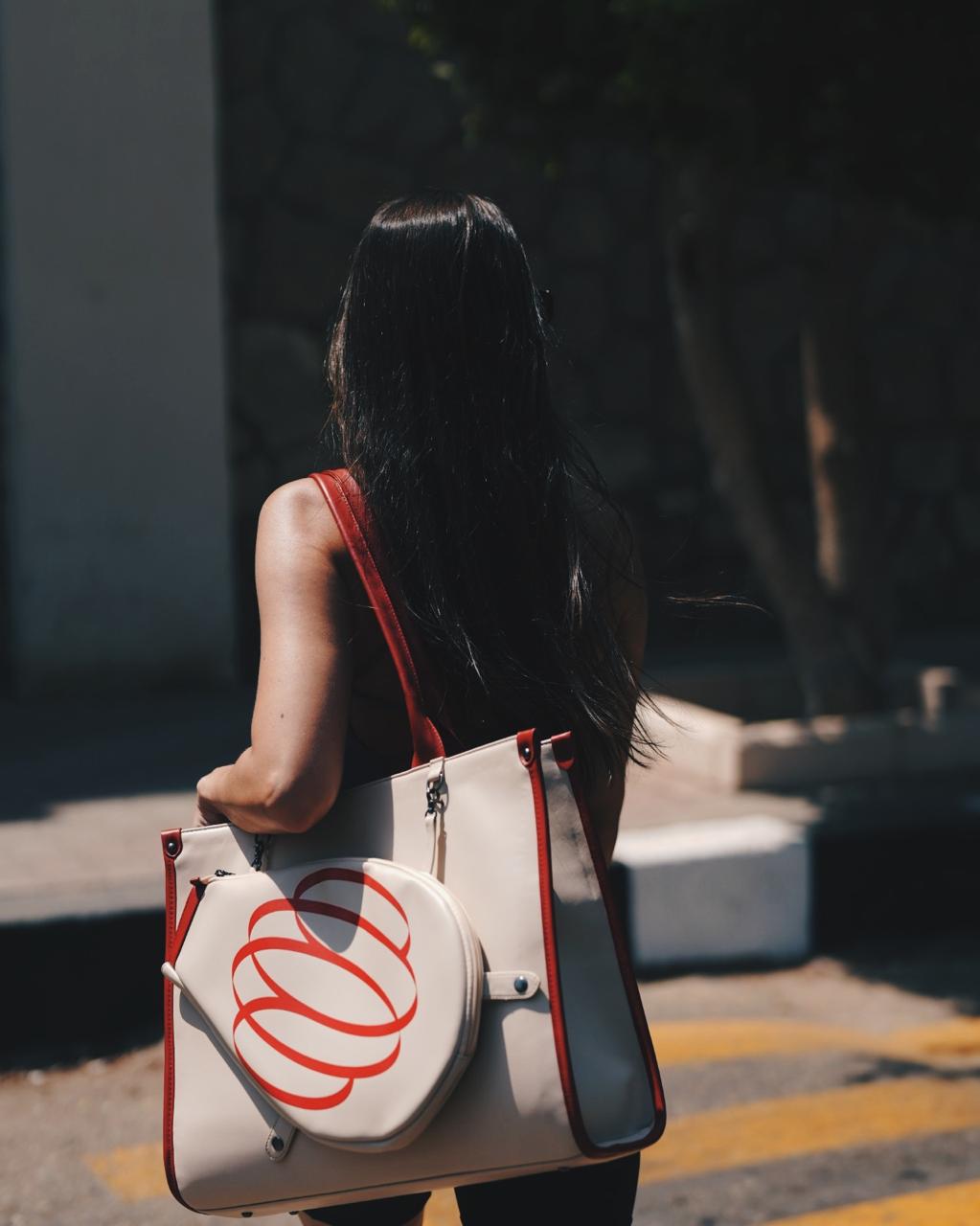THE SQUASH RA TOTE
